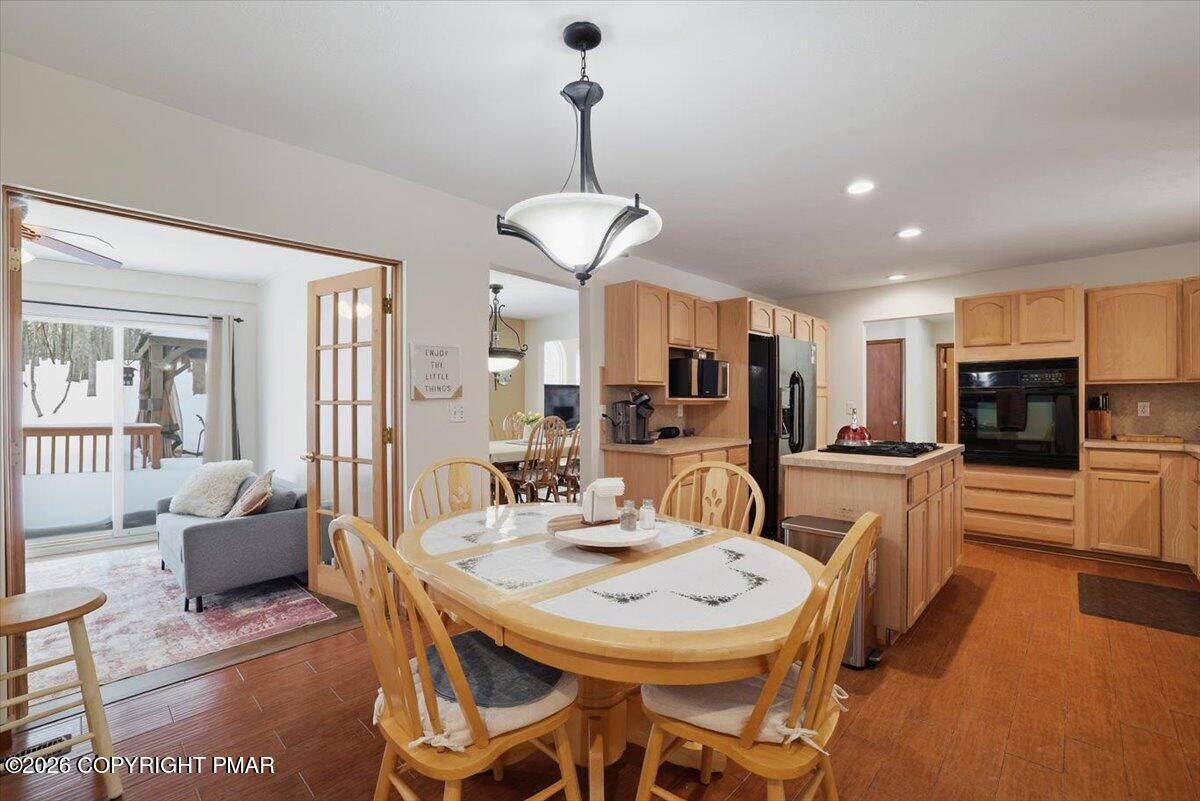 2130 Scarborough Way Bushkill, PA 18324 - Photo 17 of 45 28-Photo-26