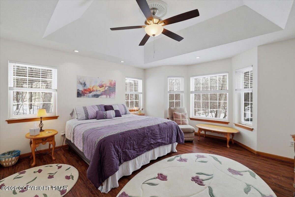 2130 Scarborough Way Bushkill, PA 18324 - Photo 20 of 45 40-Photo-38