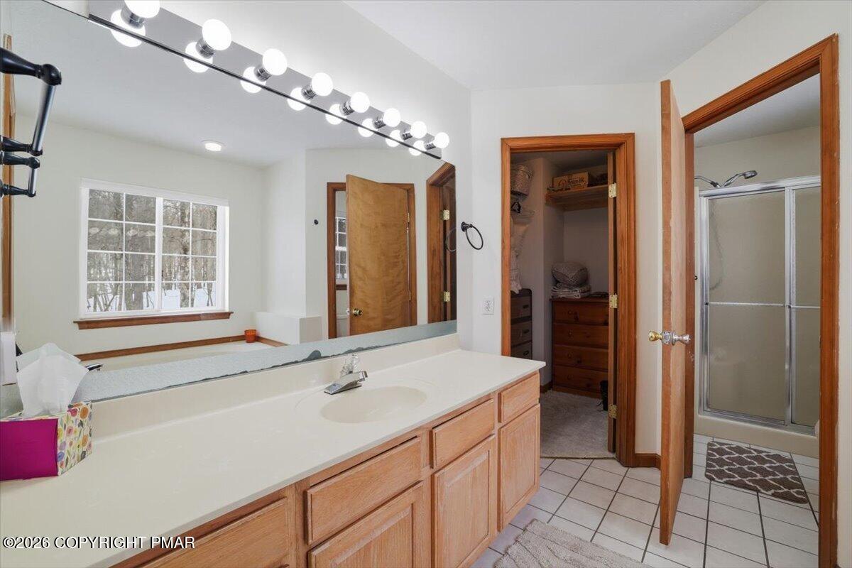 2130 Scarborough Way Bushkill, PA 18324 - Photo 26 of 45 44-Photo-42