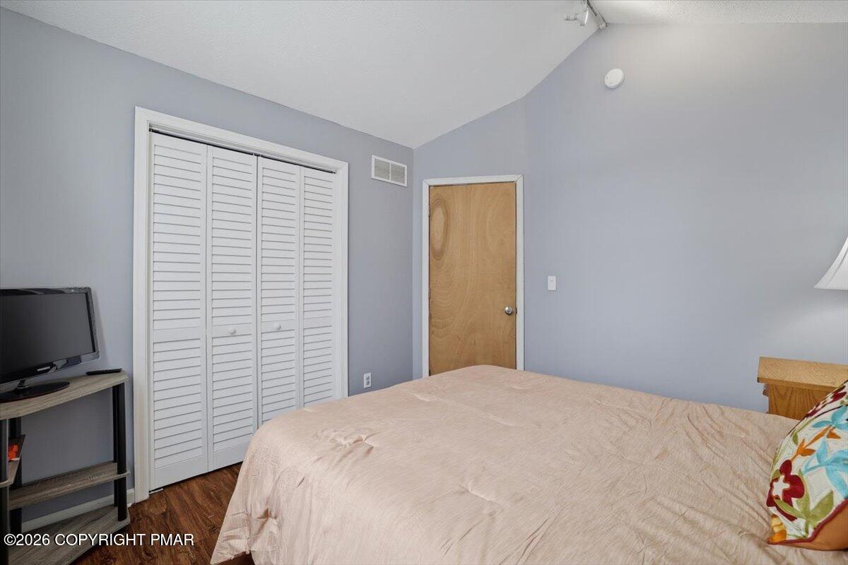 2130 Scarborough Way Bushkill, PA 18324 - Photo 35 of 45 55-Photo-53