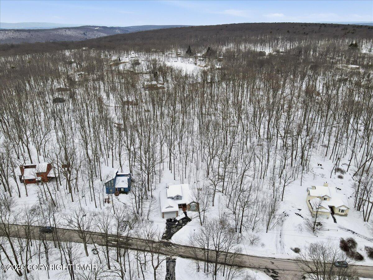 2130 Scarborough Way Bushkill, PA 18324 - Photo 45 of 45 13-Photo-11