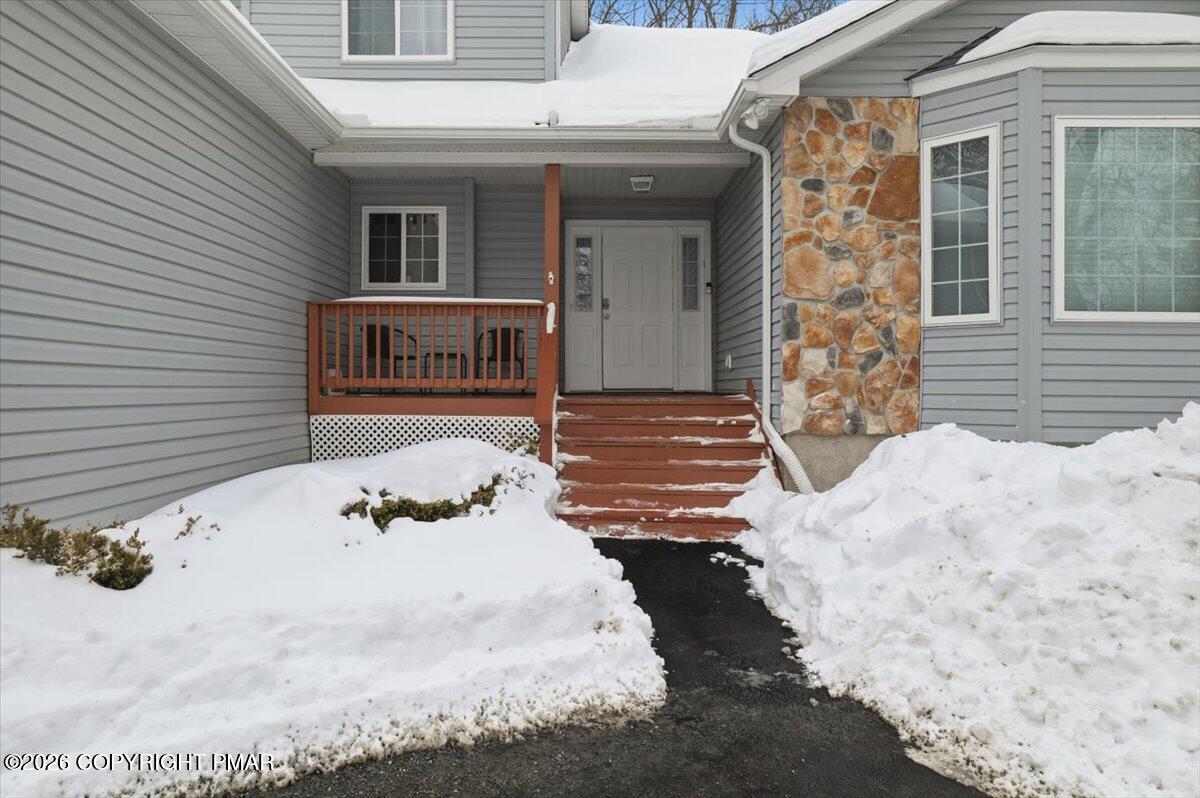 2130 Scarborough Way Bushkill, PA 18324 - Photo 5 of 45 07-Photo-5