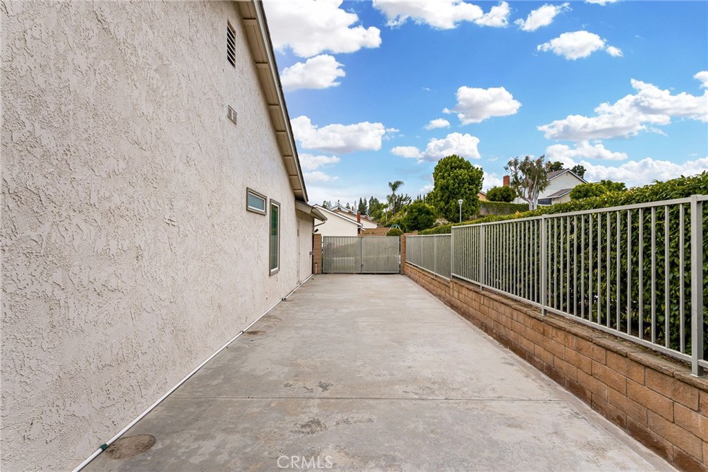 198 Sunflower Street Brea, CA 92821 - Photo 10 of 43 a view of a terrace