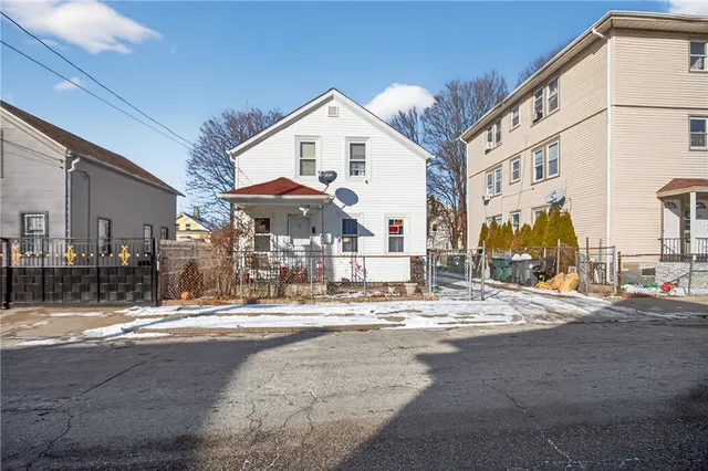 $350,000 | 31 Sassafras Street, Providence, RI 02907