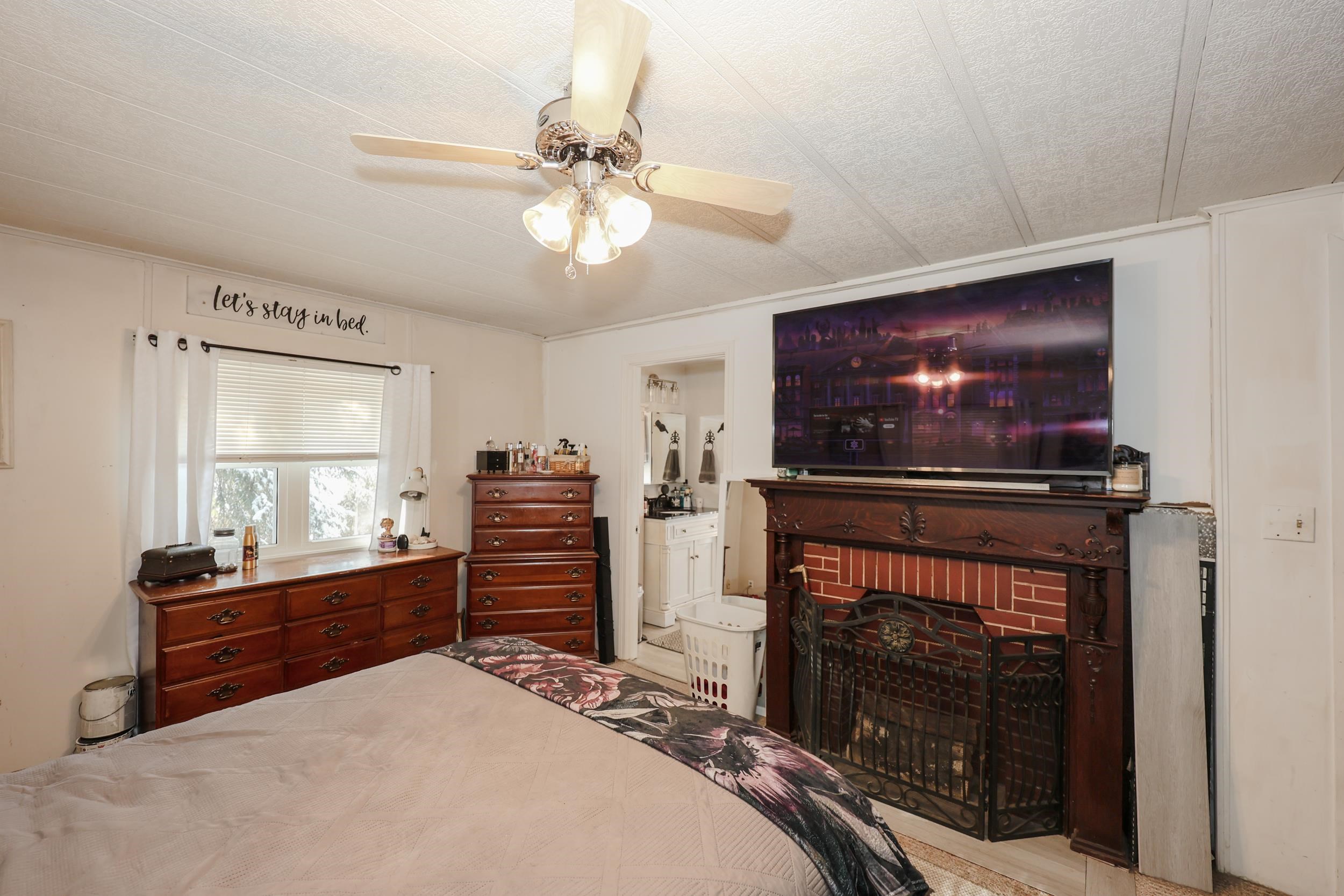 63 Evergreen Lane Hopkinton, NH 03229 - Photo 14 of 19