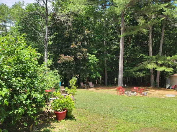 $169,900 | 63 Evergreen Lane, Hopkinton, NH 03229