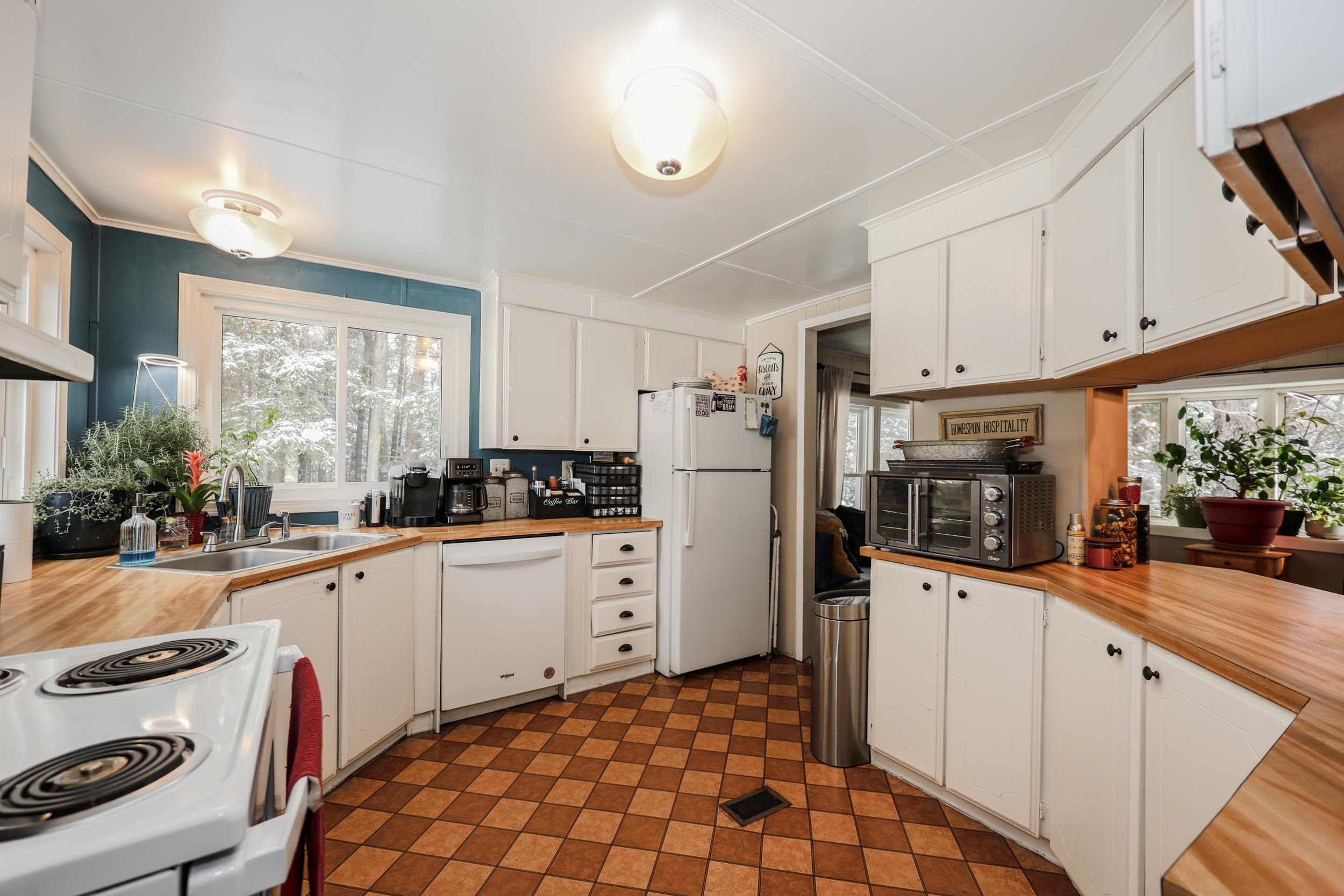 63 Evergreen Lane Hopkinton, NH 03229 - Photo 9 of 19