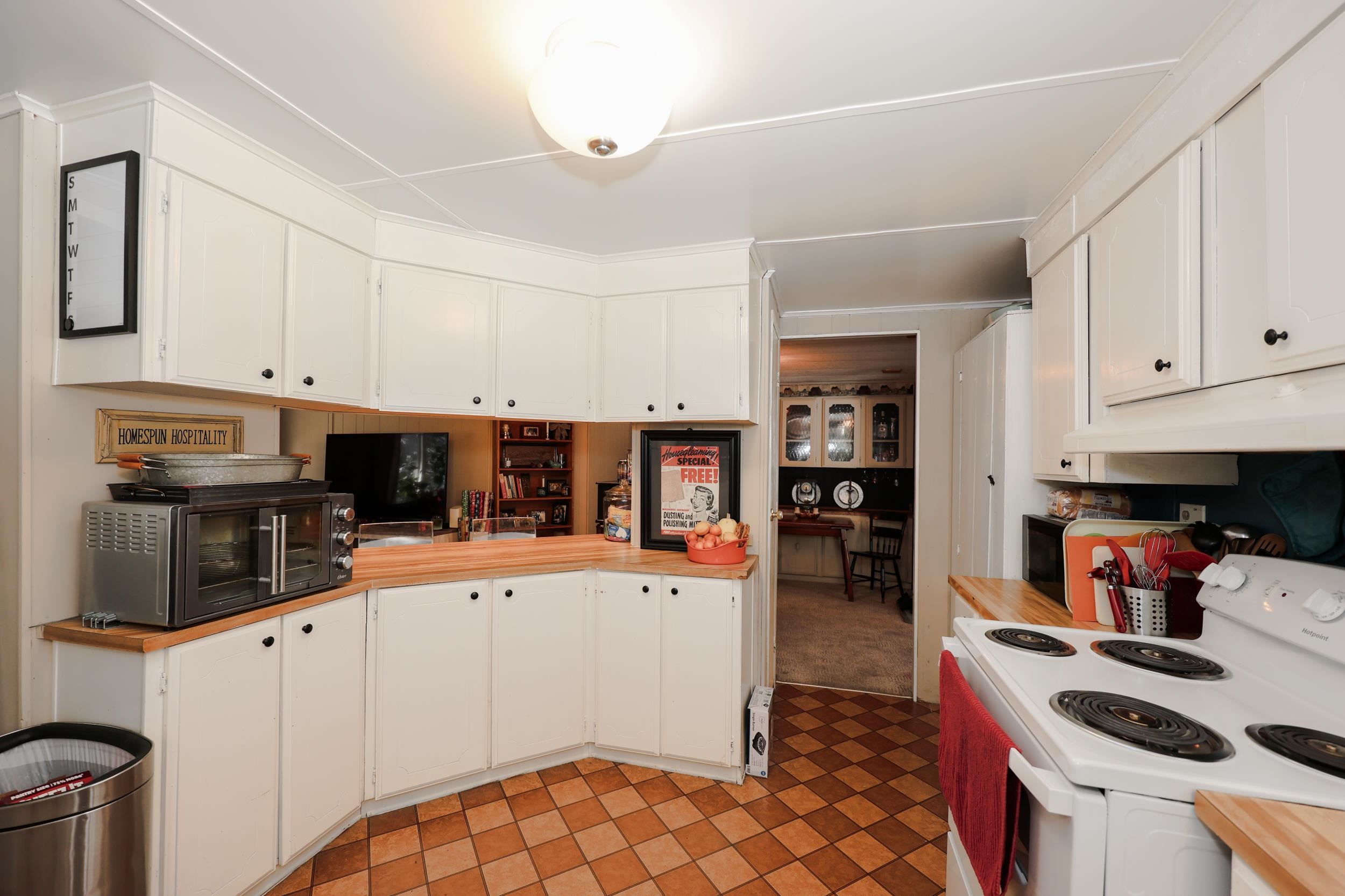 63 Evergreen Lane Hopkinton, NH 03229 - Photo 10 of 19