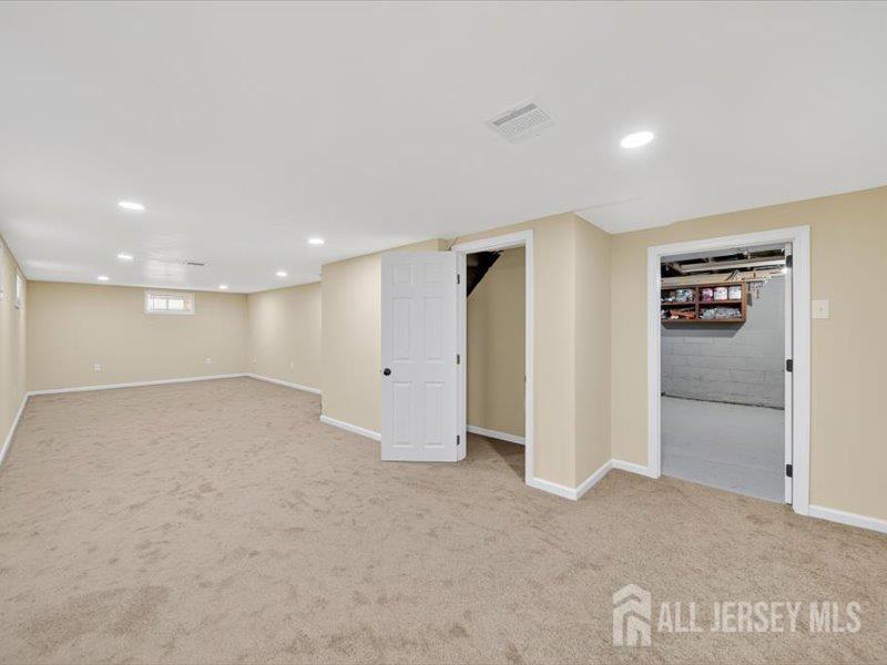 54 Freeman Street Woodbridge, NJ 07095 - Photo 24 of 35 a view of an empty room