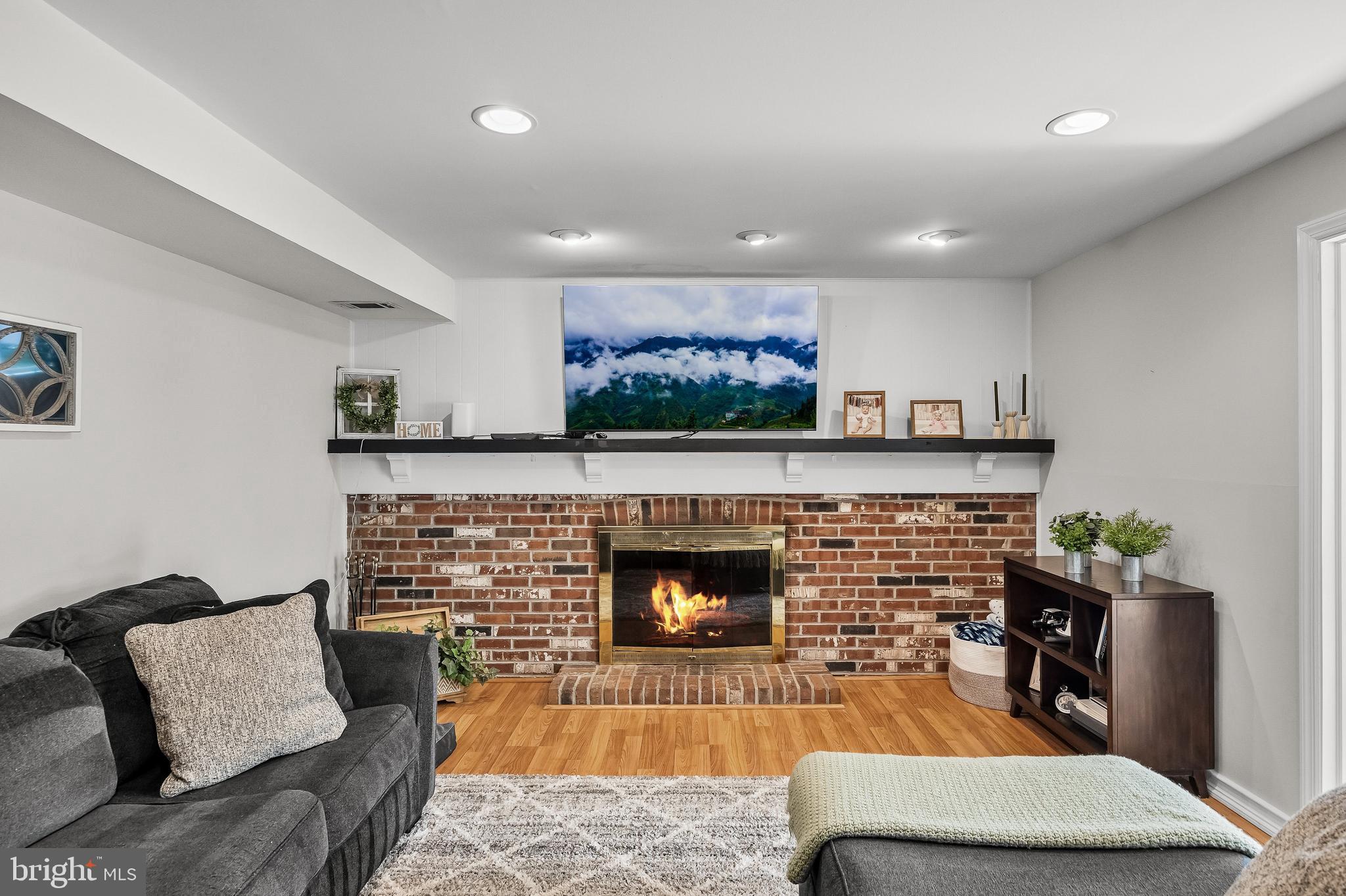 117 Randle Court Delran, NJ 08075 - Photo 15 of 48