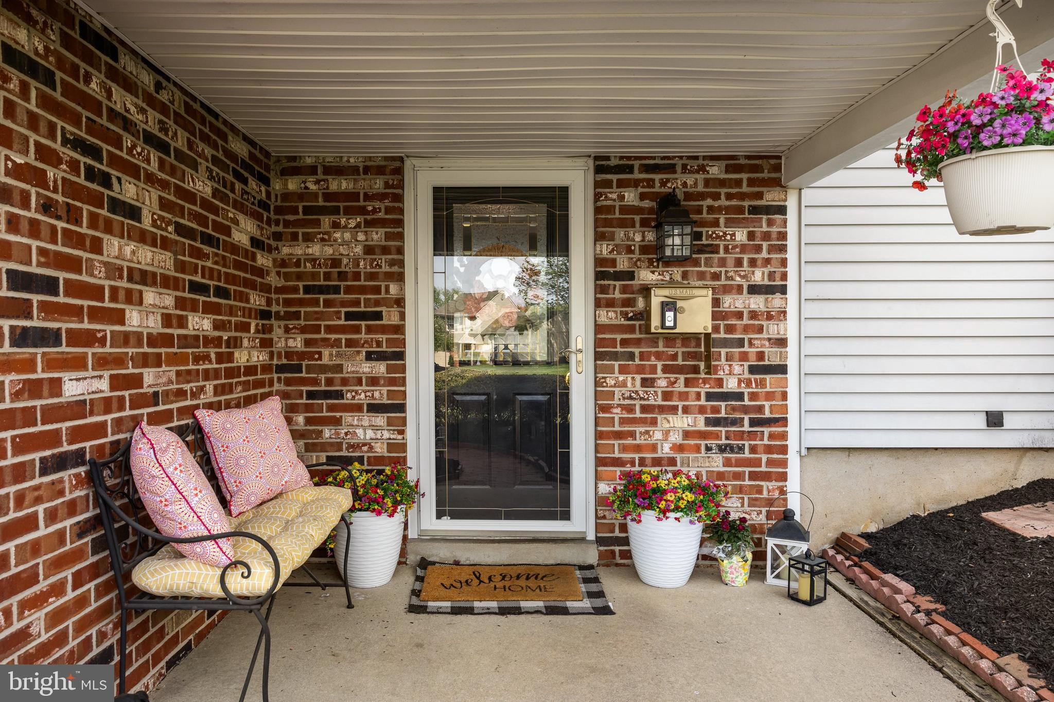 117 Randle Court Delran, NJ 08075 - Photo 3 of 48