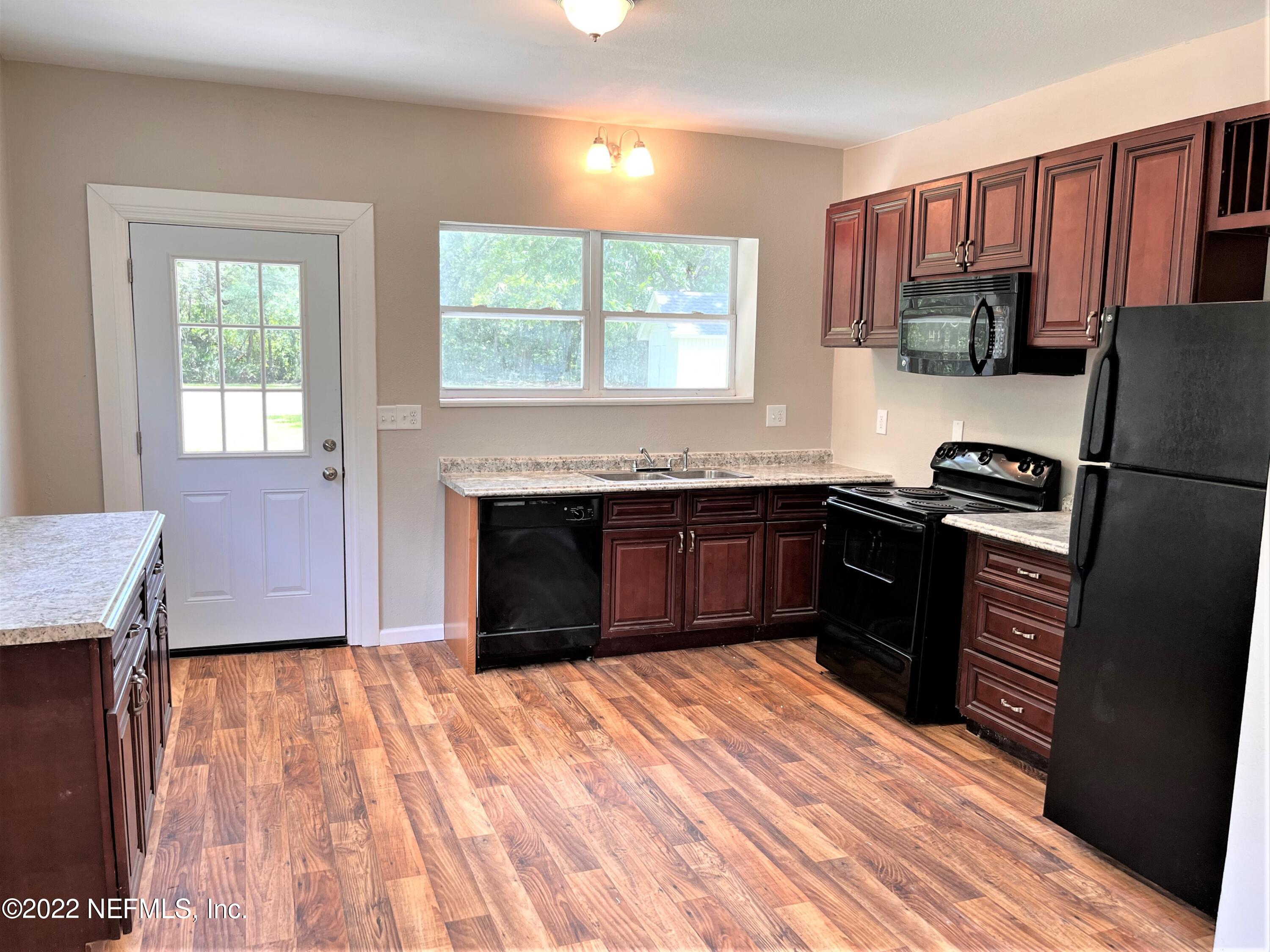 9983 Sibbald Road Jacksonville, FL 32208 - Photo 12 of 30 IMG_9274