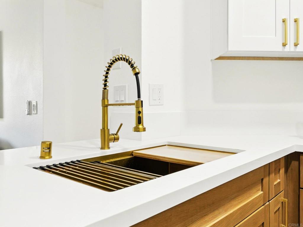 5875 Friars Road, Unit 4307 San Diego, CA 92110 - Photo 8 of 30 a view of utility room