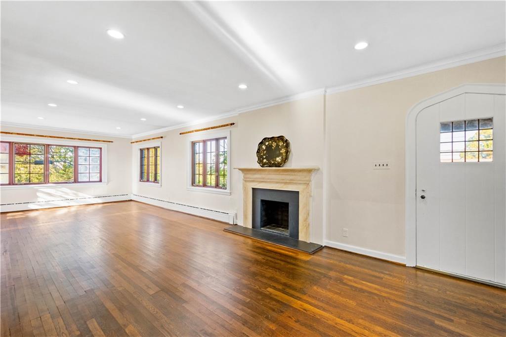 869 Bower Hill Road Pittsburgh, PA 15243 - Photo 7 of 25 Gallery Image 7