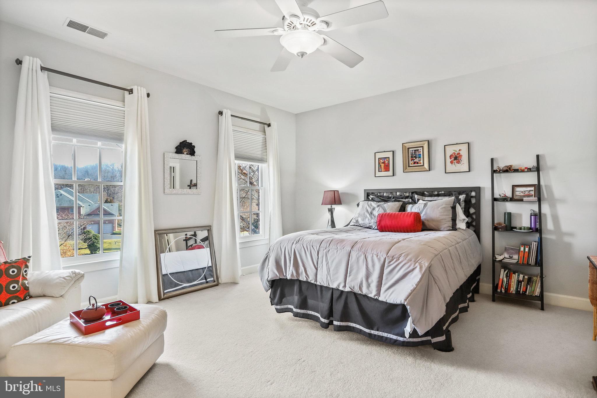 730 Strawfield Lane Great Falls, VA 22066 - Photo 23 of 37