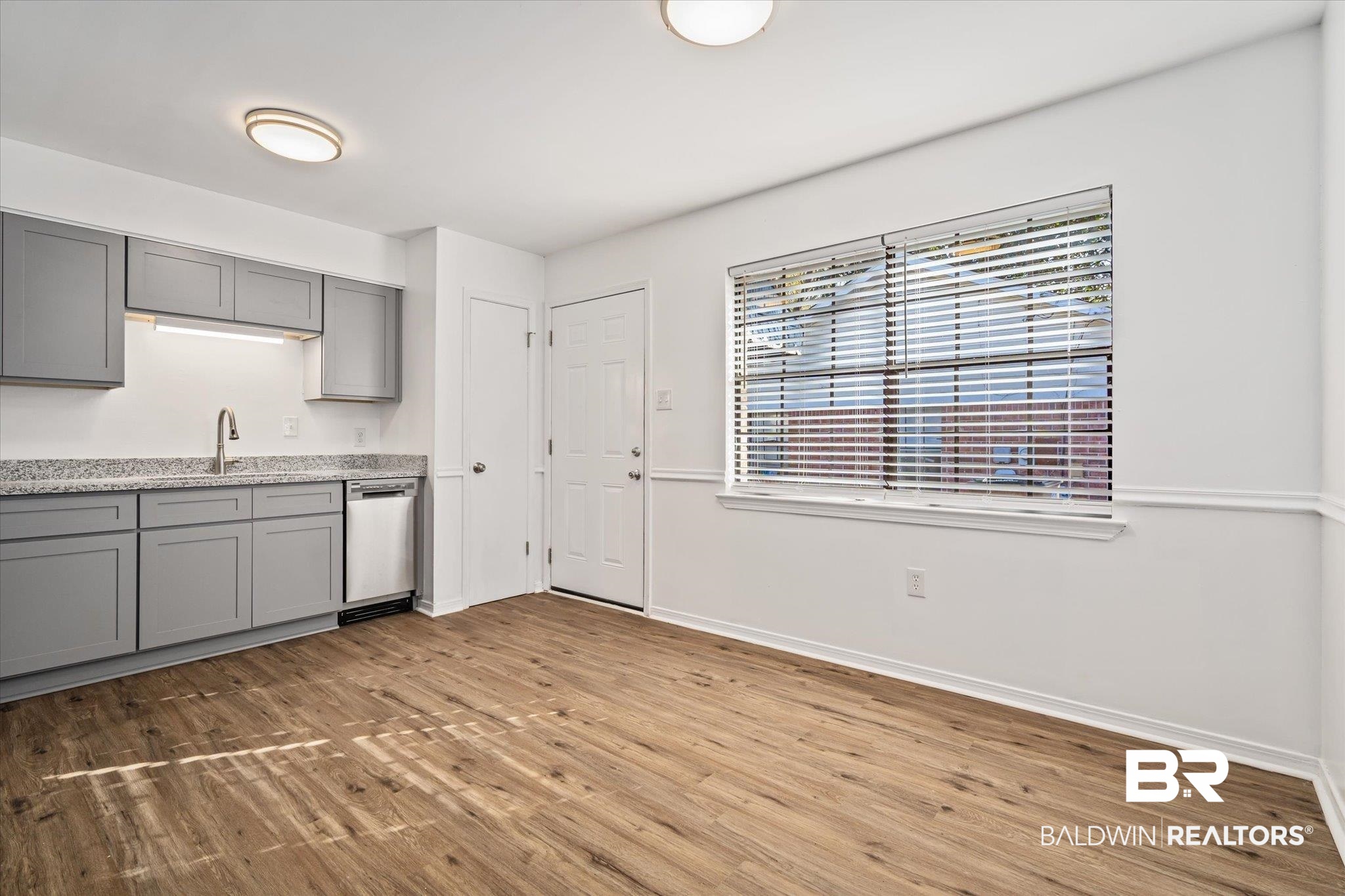 1107 McNeil Avenue Mobile, AL 36609 - Photo 5 of 20