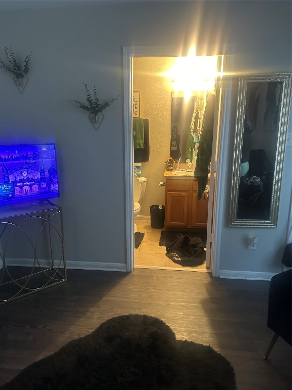 23269 High Point Street, Unit 71 Prairie View, TX 77445 - Photo 17 of 31 a bathroom with a sink and a mirror