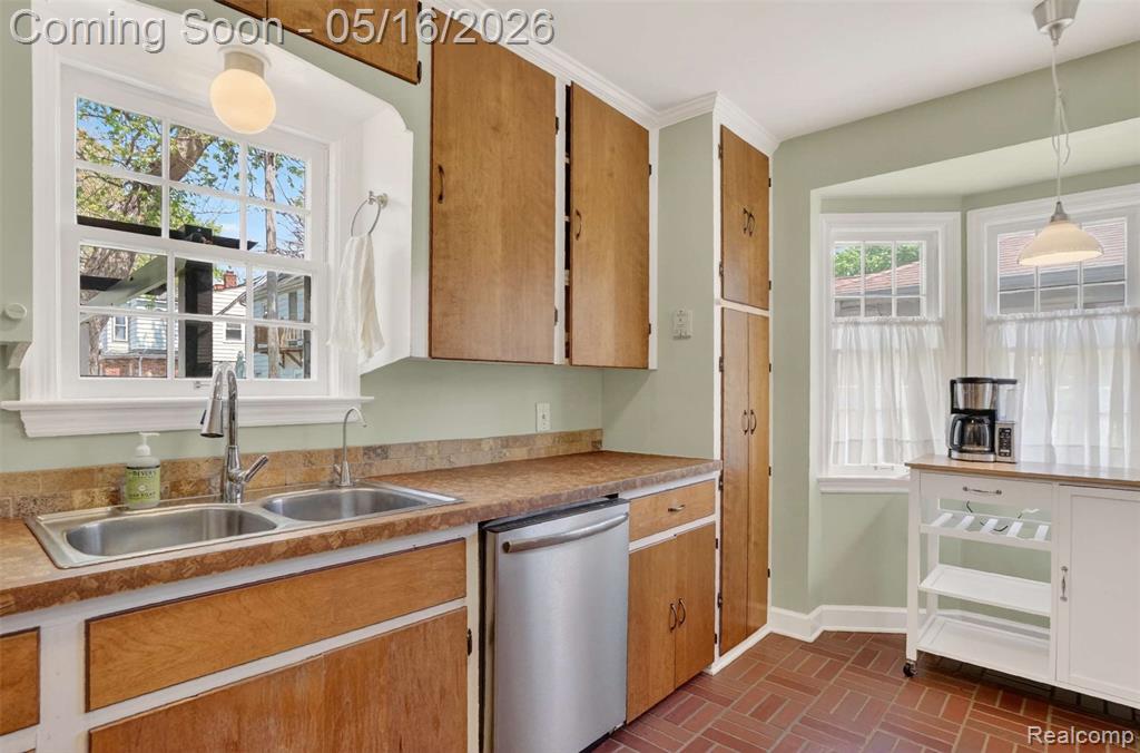 1817 Montclair Avenue Flint, MI 48503 - Photo 14 of 36