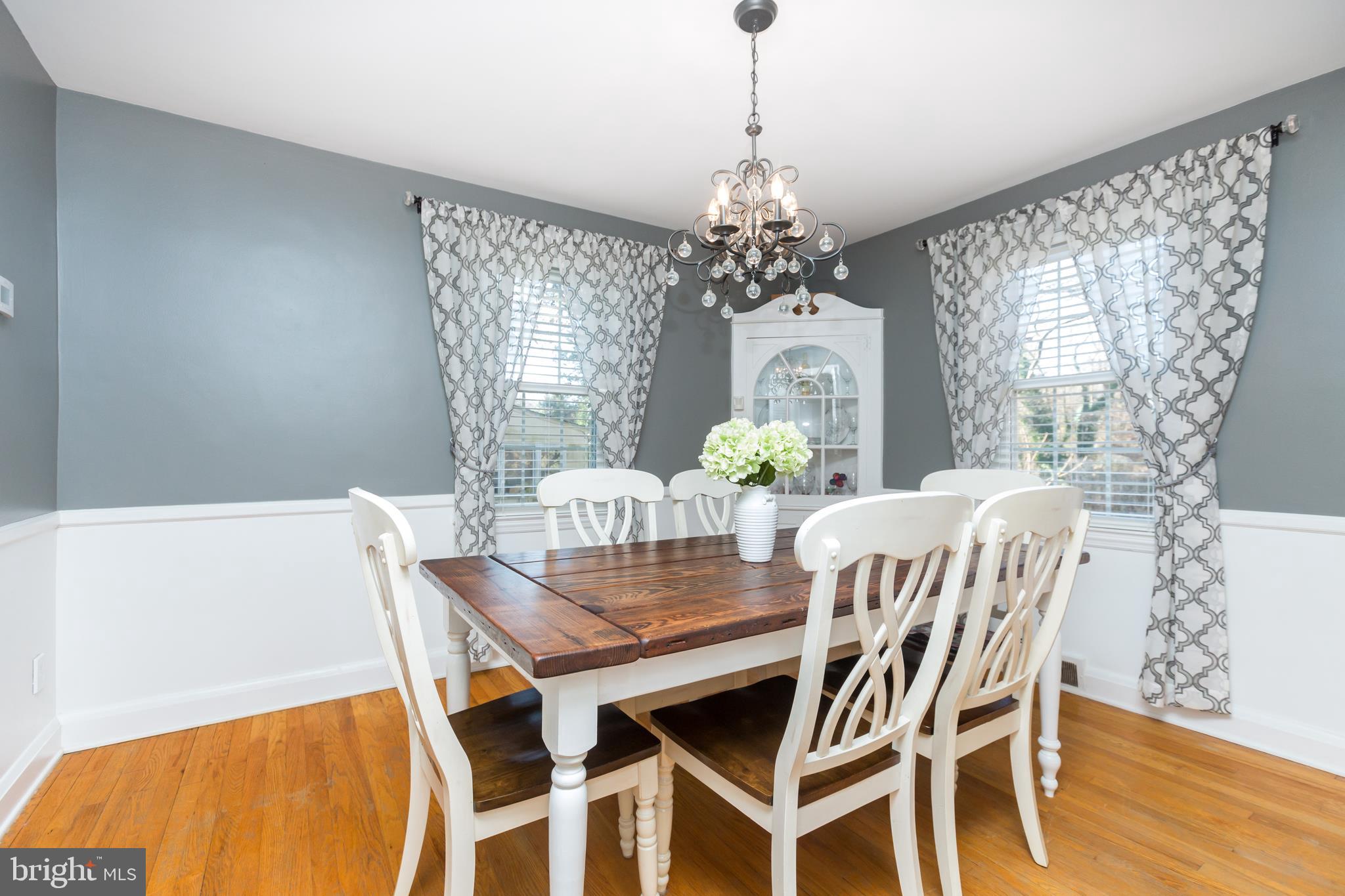 6679 Loch Hill Road Baltimore, MD 21239 - Photo 8 of 37 Dining Room