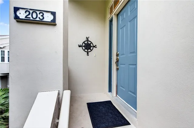 $8,500 | 1440 Winding Oaks Circle West, Unit A203, Vero Beach, FL 32963