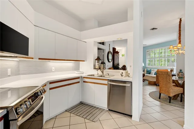 $8,500 | 1440 Winding Oaks Circle West, Unit A203, Vero Beach, FL 32963