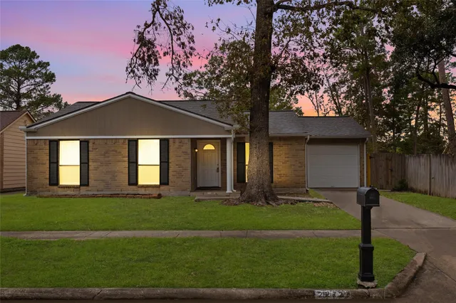 $1,795 | 22727 Hawkwood Drive, Spring, TX 77373