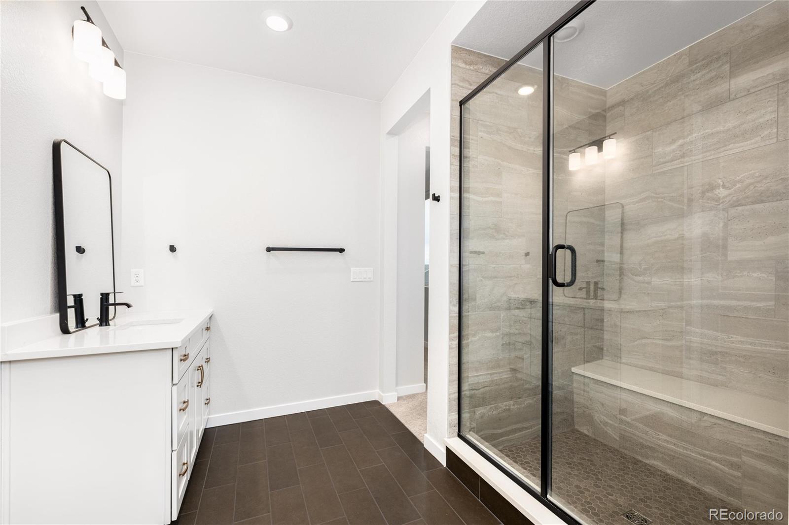 12015 Verse Road Lone Tree, CO 80134 - Photo 28 of 46