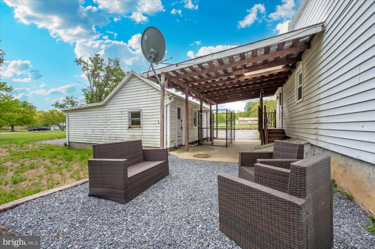 13035 Brice Road Thurmont, MD 21788 - Photo 14 of 58 Covered Patio w/garage access