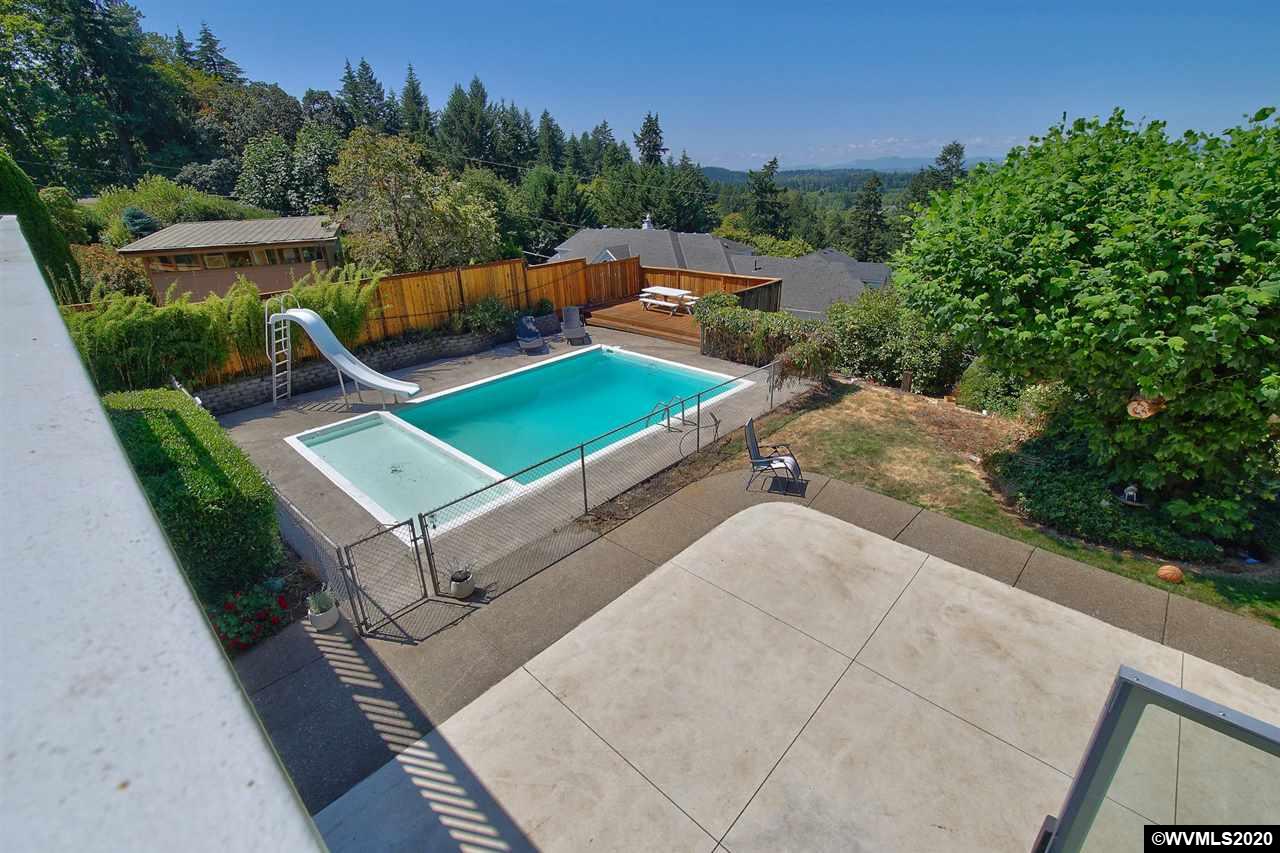 1845 Rio Vista Way South Salem, OR 97302 - Photo 23 of 39
