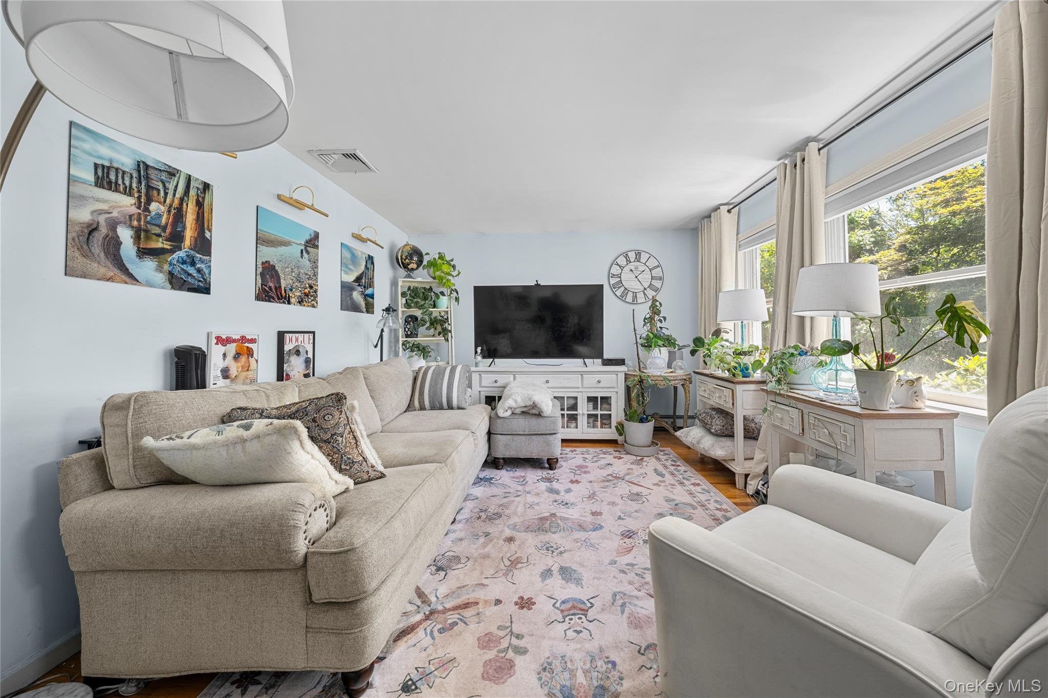 47 Floral Road Rocky Point, NY 11778 - Photo 4 of 24