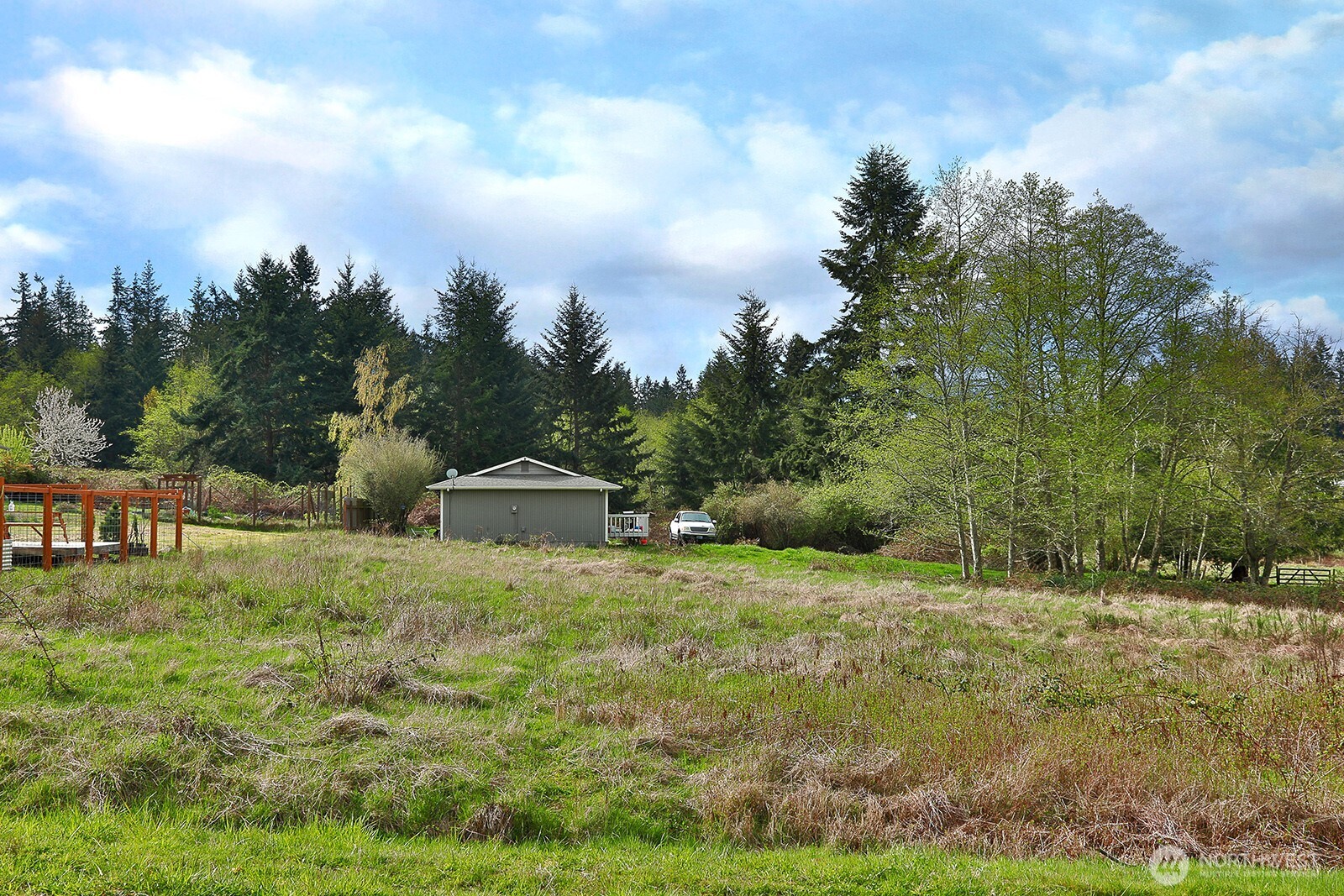 85 Skyview Drive Clinton, WA 98236 - Photo 14 of 26
