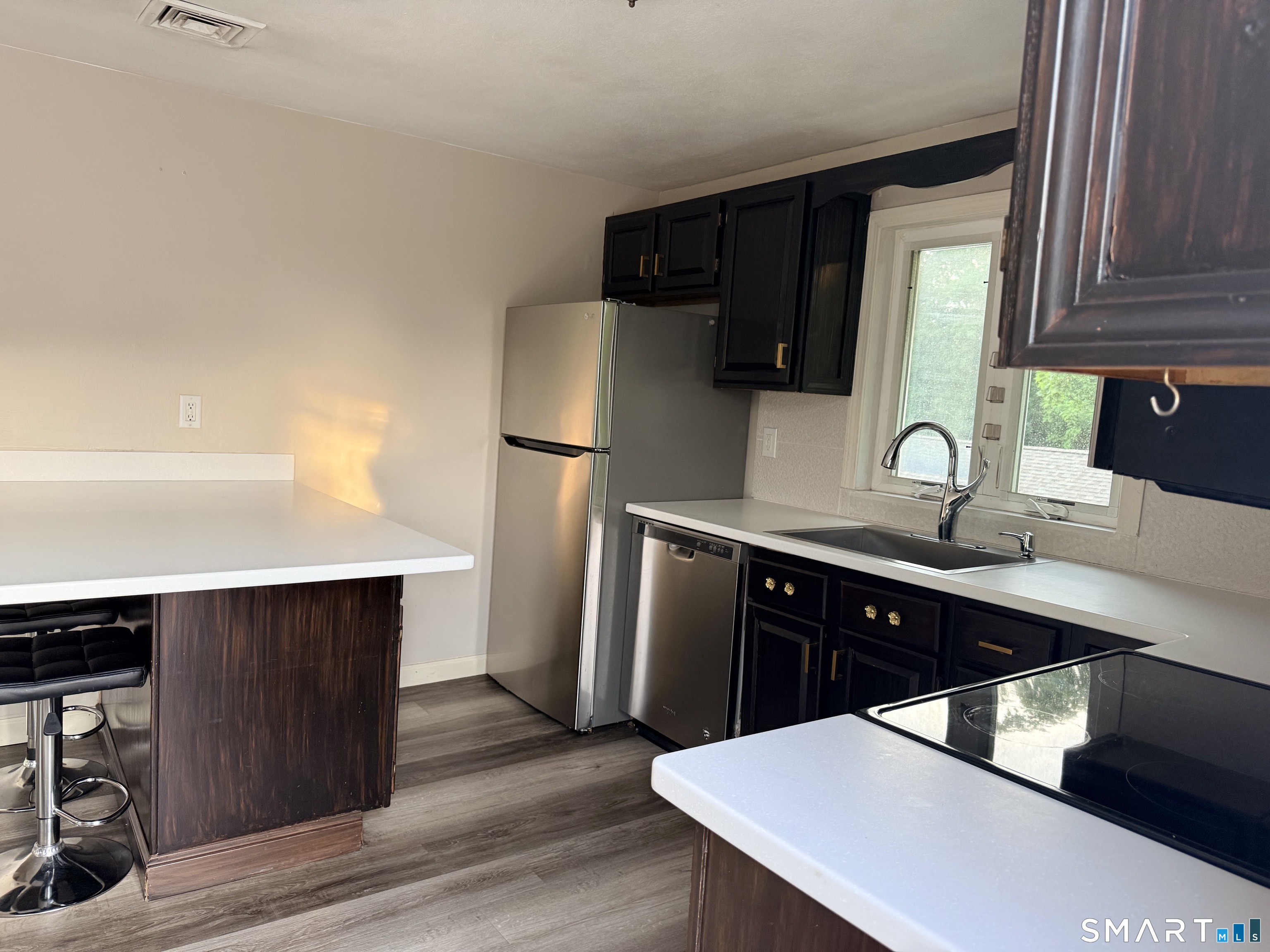 4 Ray Street Seymour, CT 06483 - Photo 4 of 16