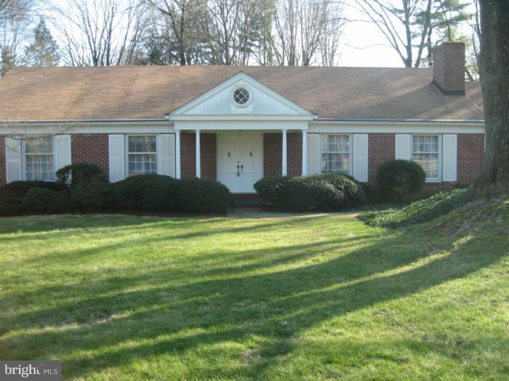 1024 Tenby Road Berwyn, PA 19312 - Photo 2 of 23
