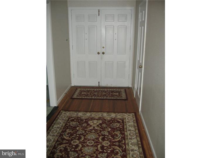 1024 Tenby Road Berwyn, PA 19312 - Photo 13 of 23 Hallway