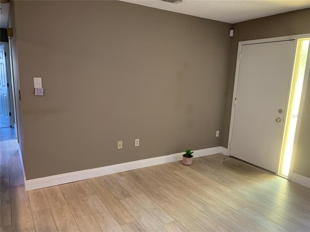 8161 Braddock Circle, Unit 1 Port Richey, FL 34668 - Photo 8 of 12