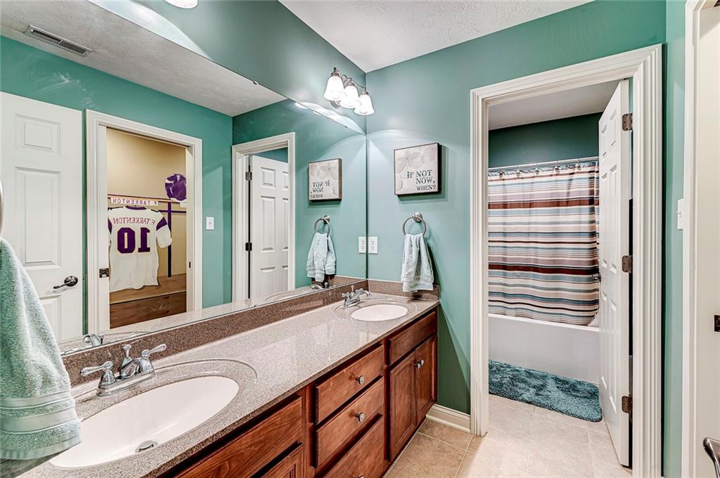 7736 Spring Ridge Drive Indianapolis, IN 46278 - Photo 28 of 59 Gallery Image 28