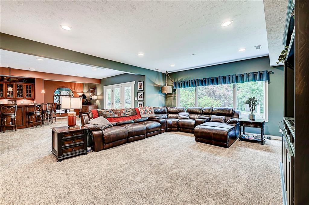 7736 Spring Ridge Drive Indianapolis, IN 46278 - Photo 39 of 59 Gallery Image 39