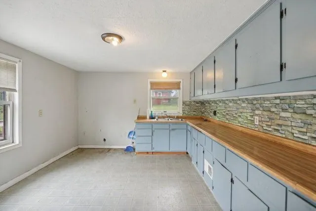 $550,000 | N9607 Highway 83 East Troy Wi 53120, Mukwonago, WI 53149