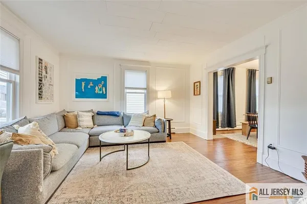 $610,000 | 319 Harper Place, Highland Park, NJ 08904