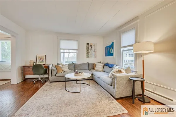 $610,000 | 319 Harper Place, Highland Park, NJ 08904