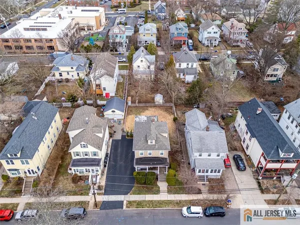 $610,000 | 319 Harper Place, Highland Park, NJ 08904