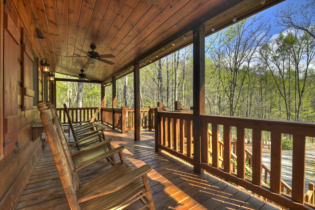 185 Locust Lane Morganton, GA 30560 - Photo 14 of 61