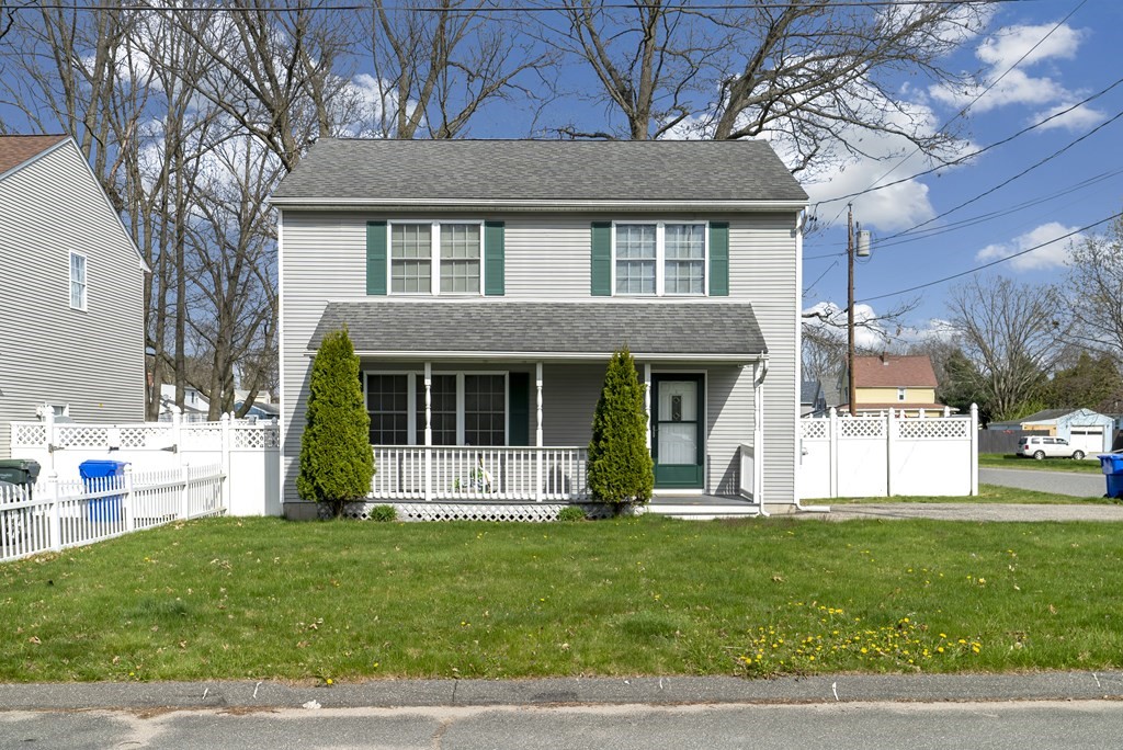 195 Mazarin Street Springfield, MA 01151 - Photo 1 of 25