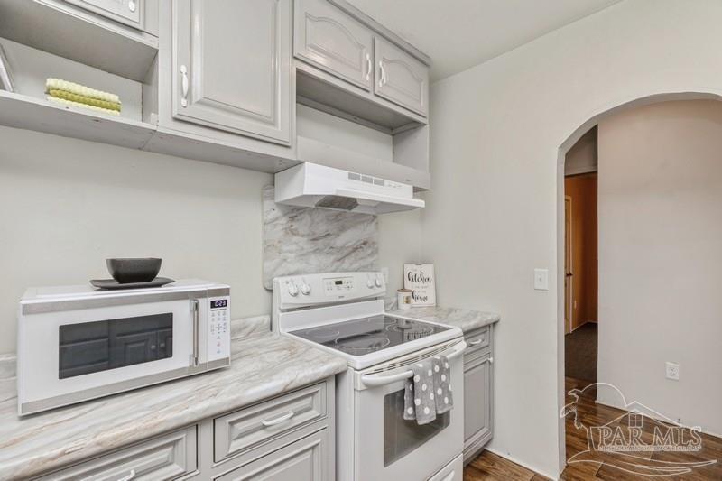 5205 Admiral Halsey Road Milton, FL 32583 - Photo 17 of 24 Gallery Image 17