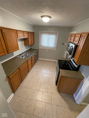 $1,295 | 1019 Churchman Avenue, Indianapolis, IN 46203