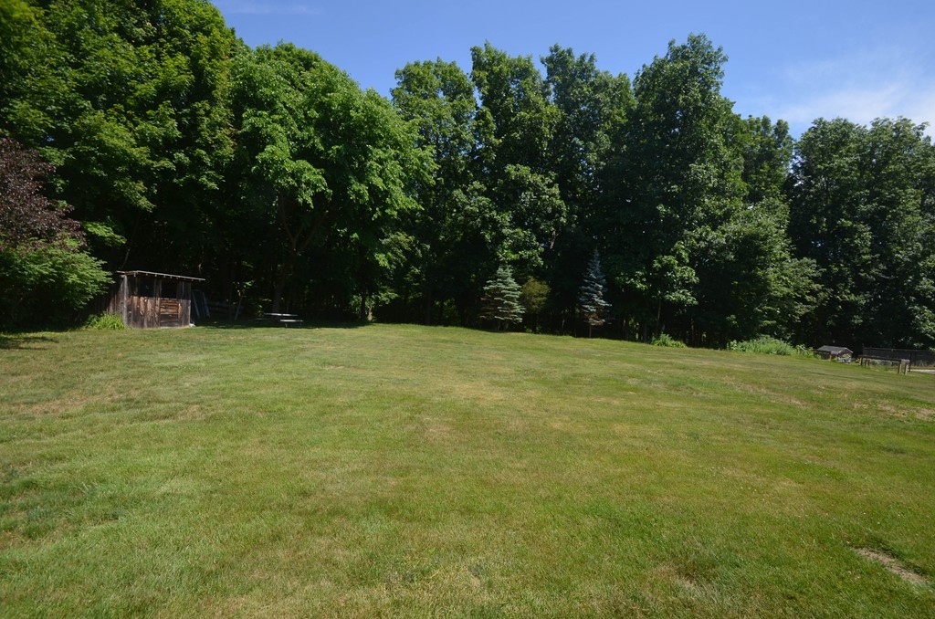 18 Baldpate Road Georgetown, MA 01833 - Photo 5 of 19