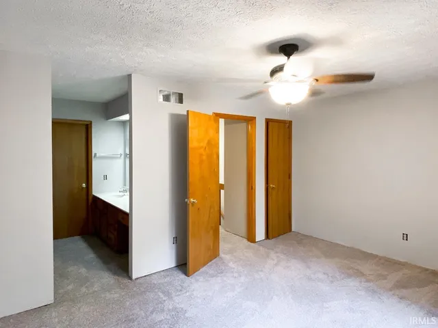 $1,495 | 2344 East Winding Brook Circle, Bloomington, IN 47401