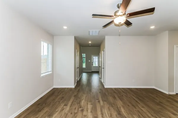 $2,328 | 7519 Tipton Meadow Way, Richmond, TX 77469