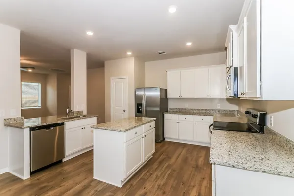 $2,328 | 7519 Tipton Meadow Way, Richmond, TX 77469