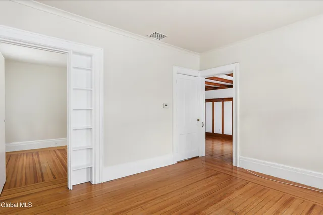 $2,700 | 106 Lawrence Street, Saratoga Springs, NY 12866